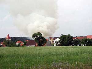 Gebäudebrand am 24.06.2005 in Neidhardswinden;Foto:Schmidt