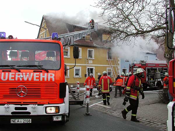 Brand eines Wohnhauses in Neuziegenrück;Foto:j. Schmidt