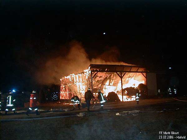 Brand in einer Scheune;Foto:Benedikt Roos FFW Markt Bibart