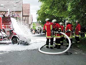 Schauübung - 125 Jahre Freiwillige Feuerwehr Unternesselbach